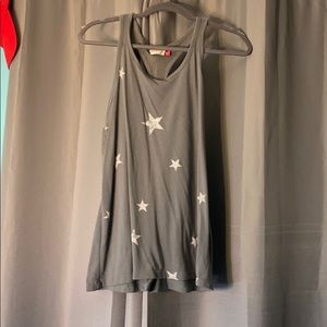 grey star tank top